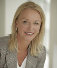 Mag.a Helga Pesserer, CMC